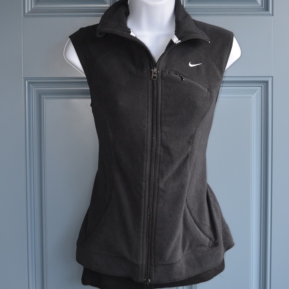 Nike Jackets & Blazers - *Black Nike Fit Therma Fleece Runners Vest Sz. Md.